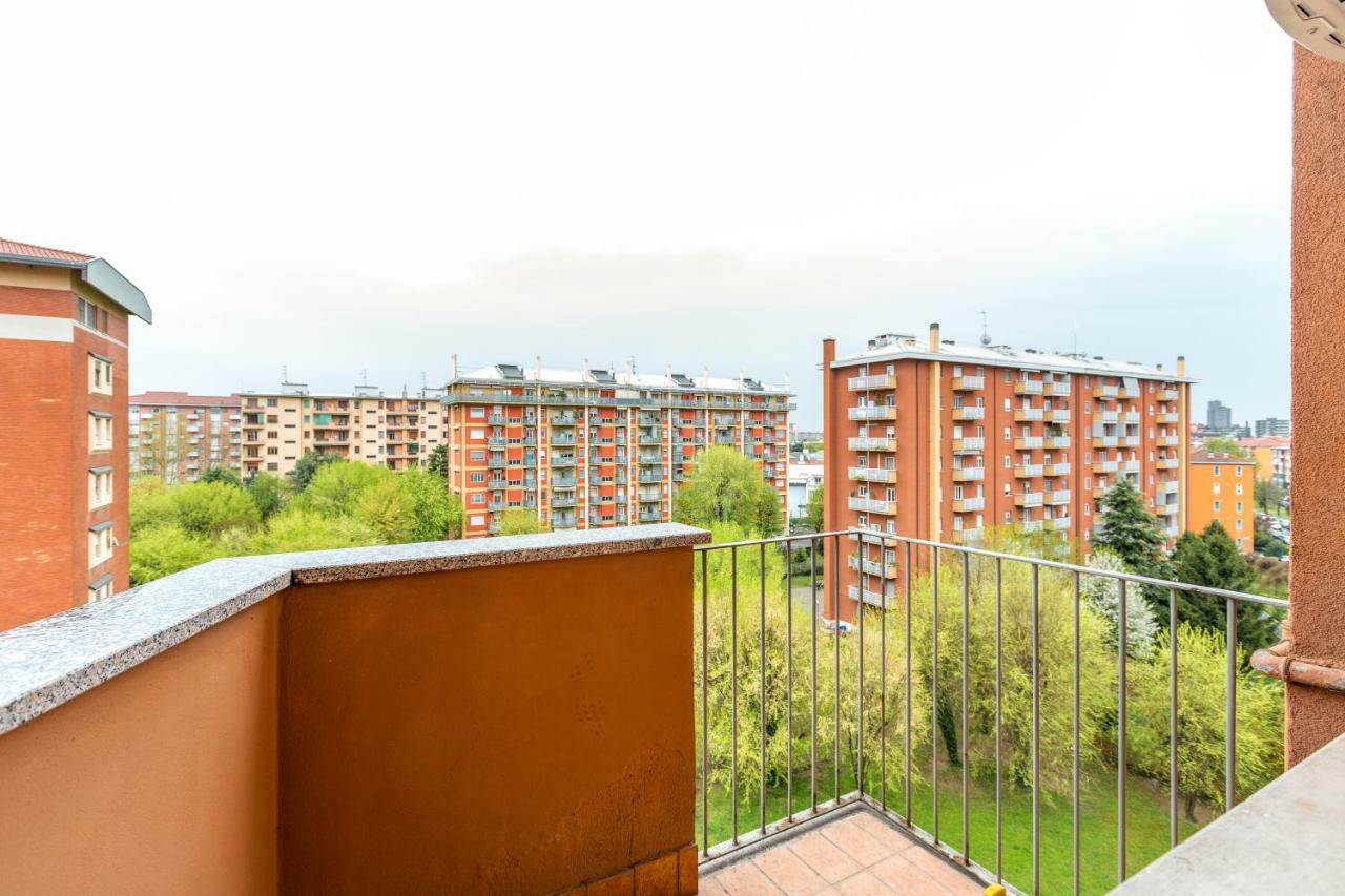 Renewed Balcony Flat With Green Garden Milánó Kültér fotó